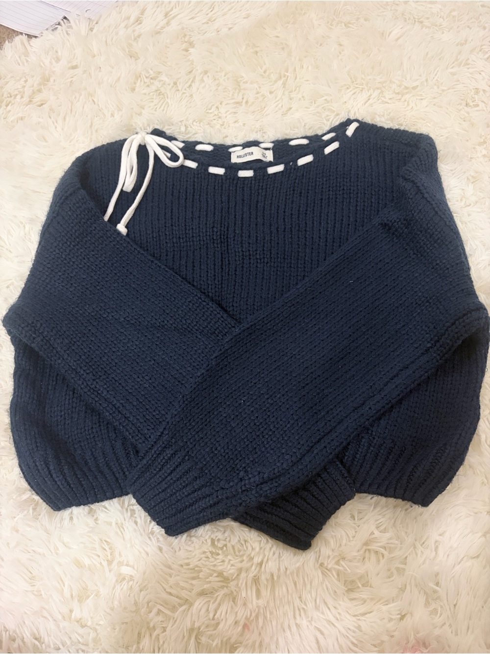 Hollister Navy Off‑the‑Shoulder Sweater with White Tie Bow
